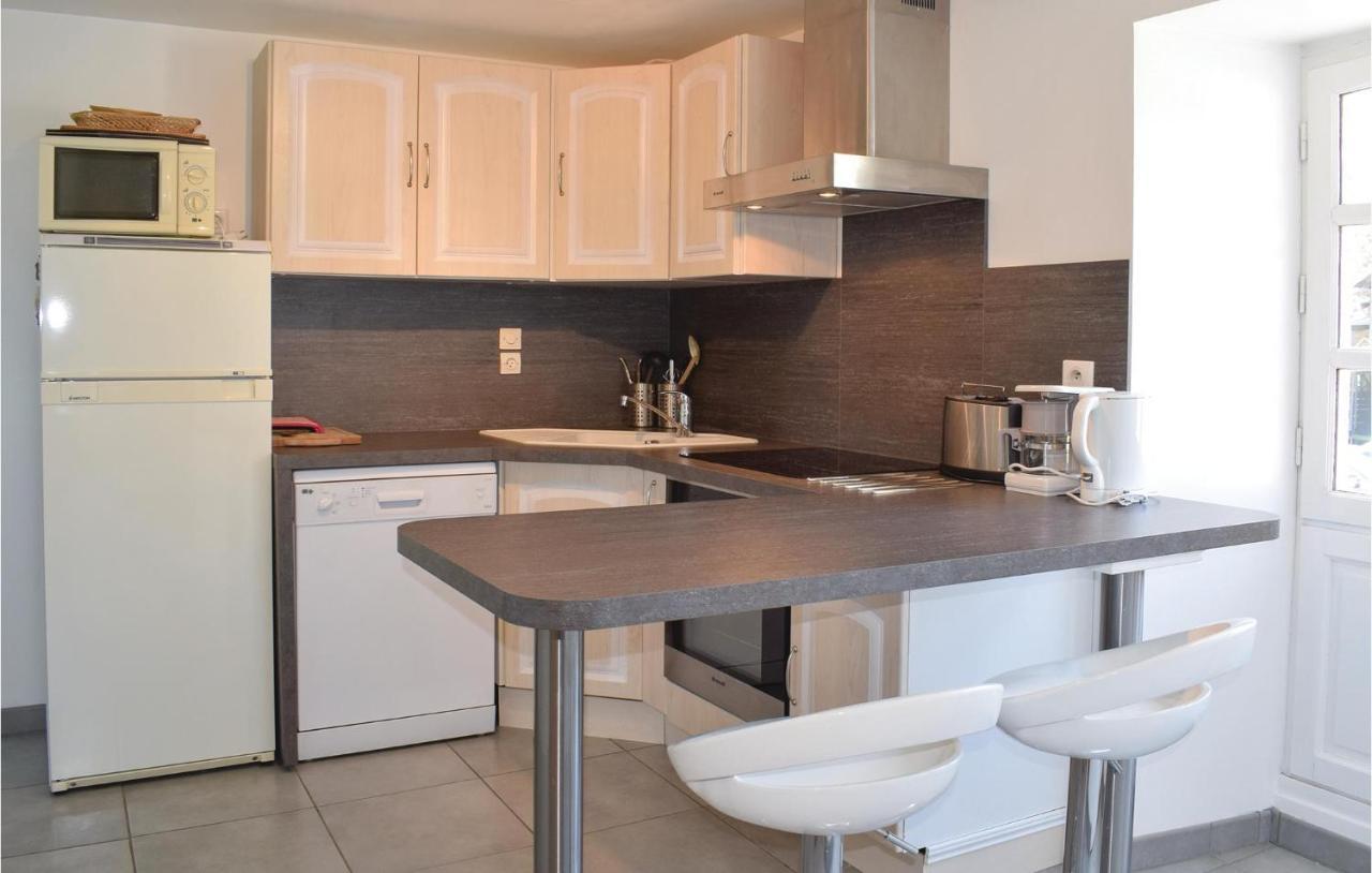 Gorgeous Apartment In Ponts With Wifi Exterior photo